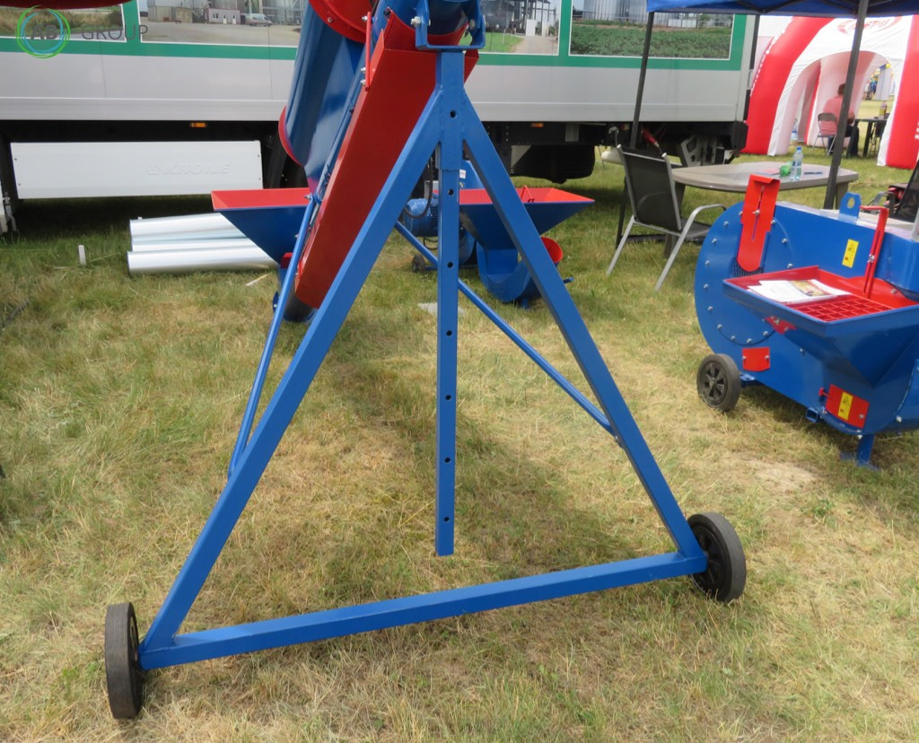 Graintec screw conveyor with cleaner PC 10 - معدات ما بعد الحصاد: صورة 2 Graintec screw conveyor with cleaner PC 10 - معدات ما بعد الحصاد: صورة 2