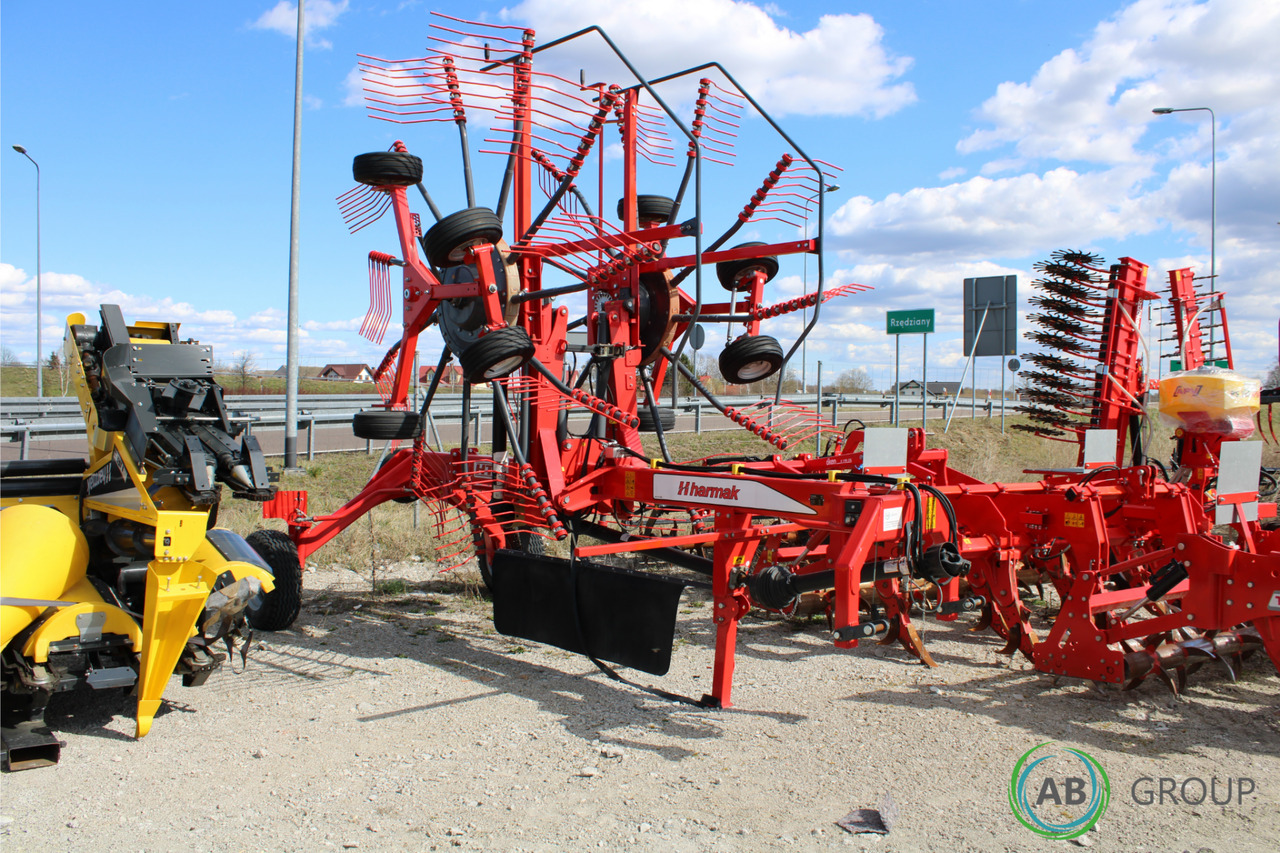 Harmak HT-745 double-rotor rake - demo version - آلة تيبيس العشب/ آلة جمع العشب: صورة 1 Harmak HT-745 double-rotor rake - demo version - آلة تيبيس العشب/ آلة جمع العشب: صورة 1