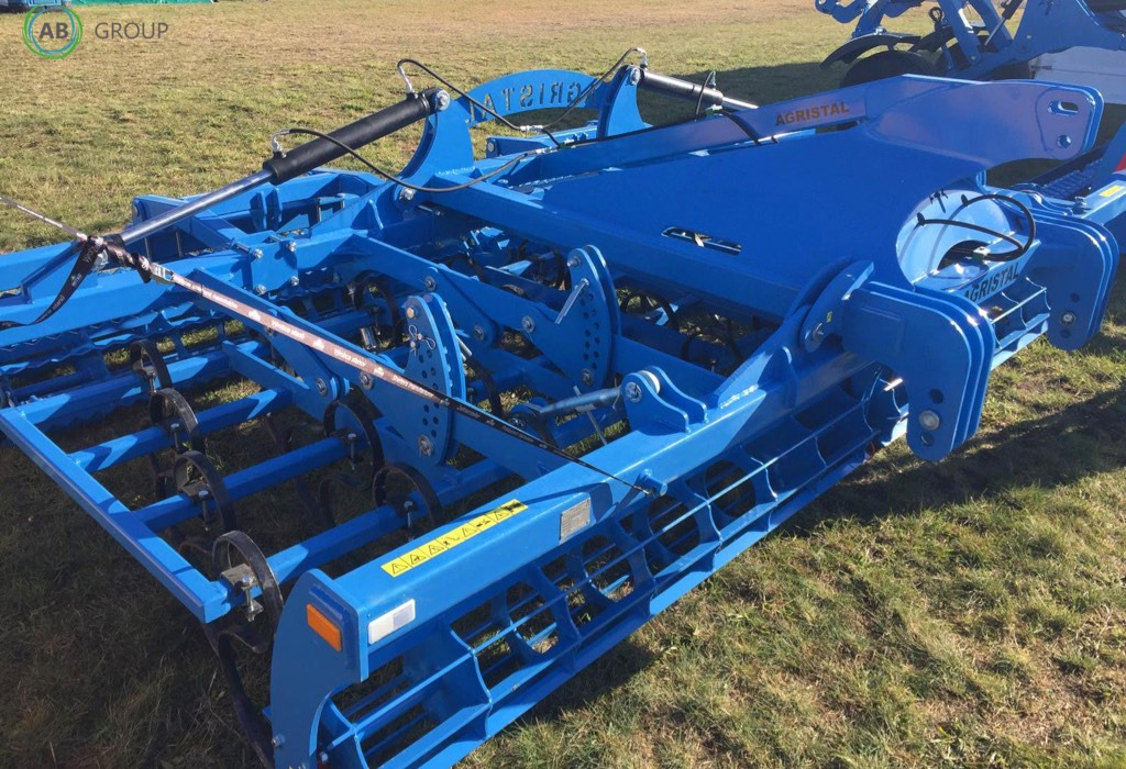 Hydraulically folding seedbed cultivator 4,2 m Agristal AU - المحراث: صورة 3 Hydraulically folding seedbed cultivator 4,2 m Agristal AU - المحراث: صورة 3