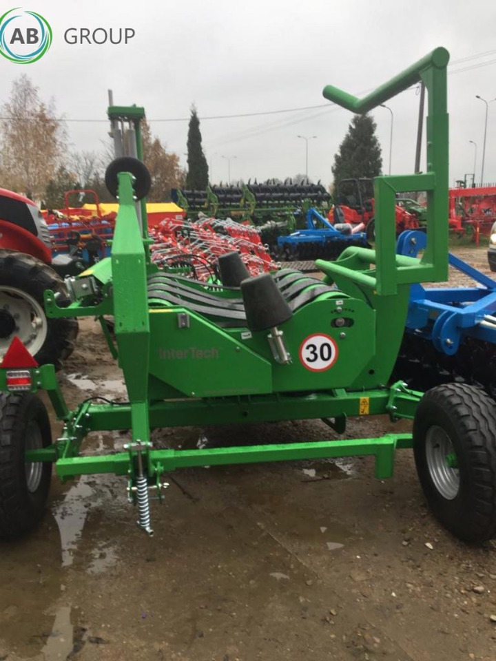 Inter-Tech self loading bale wrap GO01 - آلة تغليف بالة التبن: صورة 5 Inter-Tech self loading bale wrap GO01 - آلة تغليف بالة التبن: صورة 5