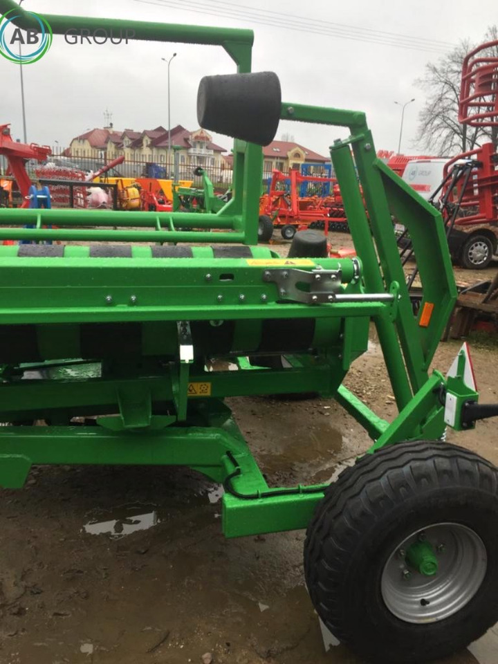 Inter-Tech self loading bale wrap GO01 - آلة تغليف بالة التبن: صورة 4 Inter-Tech self loading bale wrap GO01 - آلة تغليف بالة التبن: صورة 4