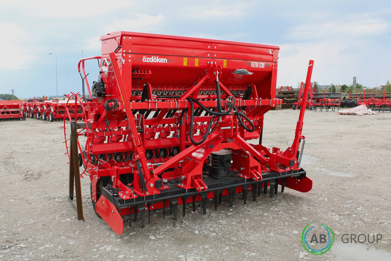 Mounted seed drill combination with power harrow Ozdoken Pertum CS-300 – double disc, rubber roller - آلة البذار متعددة الوظائف: صورة 1 Mounted seed drill combination with power harrow Ozdoken Pertum CS-300 – double disc, rubber roller - آلة البذار متعددة الوظائف: صورة 1