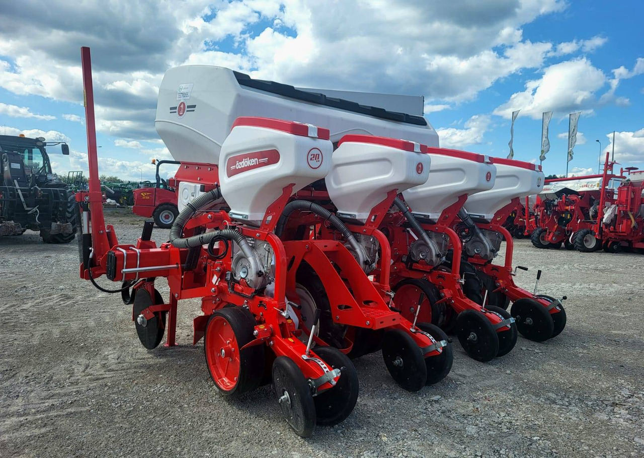 Ozdoken pneumatic precision planter VPHE-DG4 - on stock - آلة نثر البذور الدقيقة: صورة 5 Ozdoken pneumatic precision planter VPHE-DG4 - on stock - آلة نثر البذور الدقيقة: صورة 5