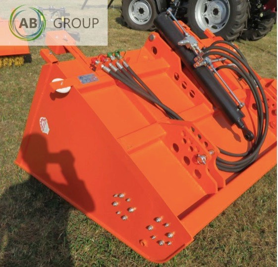 Pomarol self-loading sand spreader PS150, 1.3 m - مفرشة الرمل/ الملح: صورة 4 Pomarol self-loading sand spreader PS150, 1.3 m - مفرشة الرمل/ الملح: صورة 4