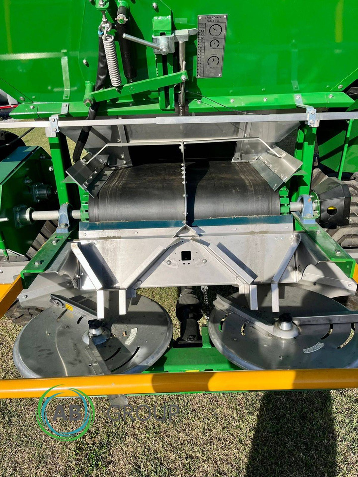 Rozsiewacz do nawozu zaczepiany Donder Wagon 10000 - آلة رش السماد: صورة 4 Rozsiewacz do nawozu zaczepiany Donder Wagon 10000 - آلة رش السماد: صورة 4