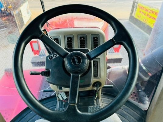 جرَّار مجنزر Case IH QUADTRAC 535: صورة 6