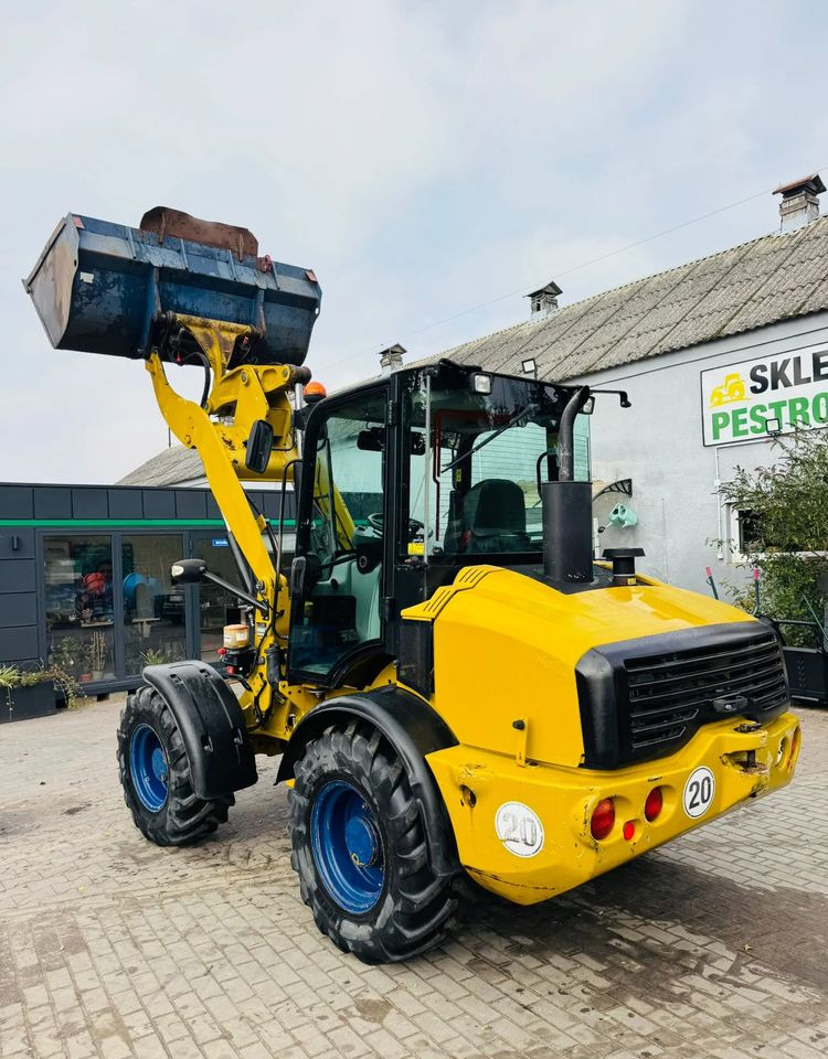 Caterpillar 908H - اللودر بعجل: صورة 4 Caterpillar 908H - اللودر بعجل: صورة 4