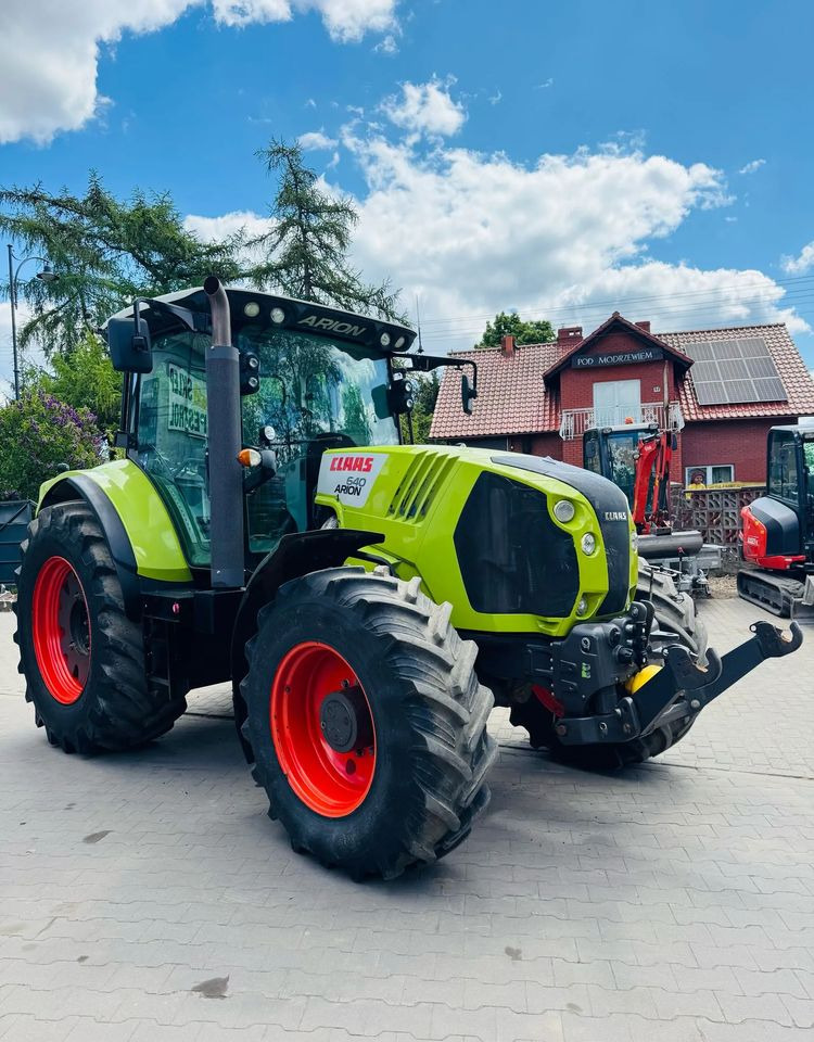 Claas Arion 640 - جرار: صورة 4 Claas Arion 640 - جرار: صورة 4