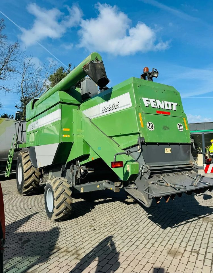 Fendt 5220E - حصادة موحَّدة: صورة 3 Fendt 5220E - حصادة موحَّدة: صورة 3