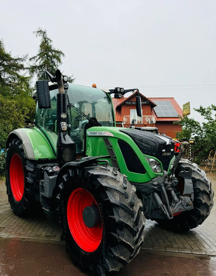 Fendt 724 VARIO PROFI - جرار: صورة 1 Fendt 724 VARIO PROFI - جرار: صورة 1