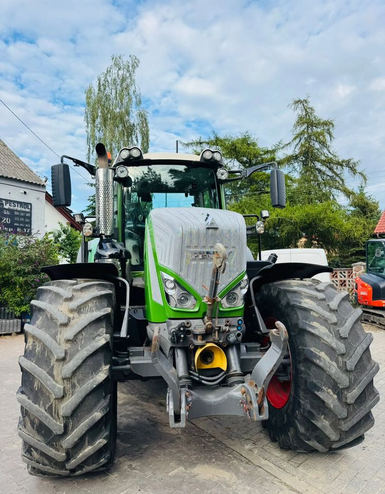 Fendt 828 Vario Profi Plus - جرار: صورة 3 Fendt 828 Vario Profi Plus - جرار: صورة 3