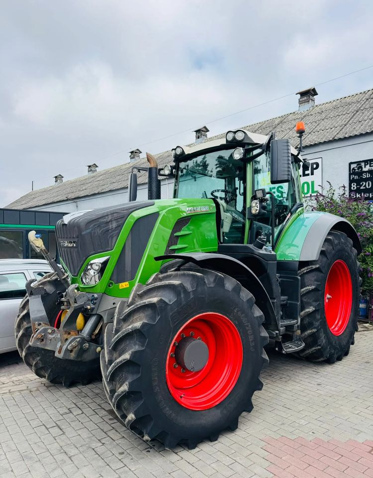 Fendt 828 Vario Profi Plus - جرار: صورة 1 Fendt 828 Vario Profi Plus - جرار: صورة 1