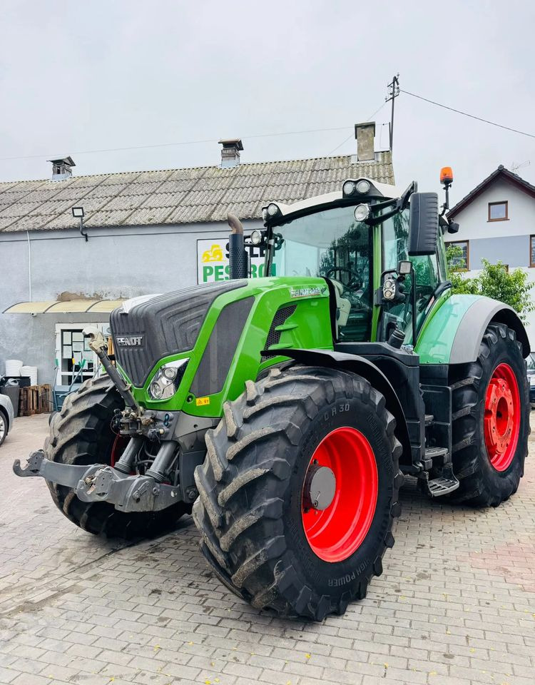 Fendt 828 Vario Profi Plus - جرار: صورة 1 Fendt 828 Vario Profi Plus - جرار: صورة 1