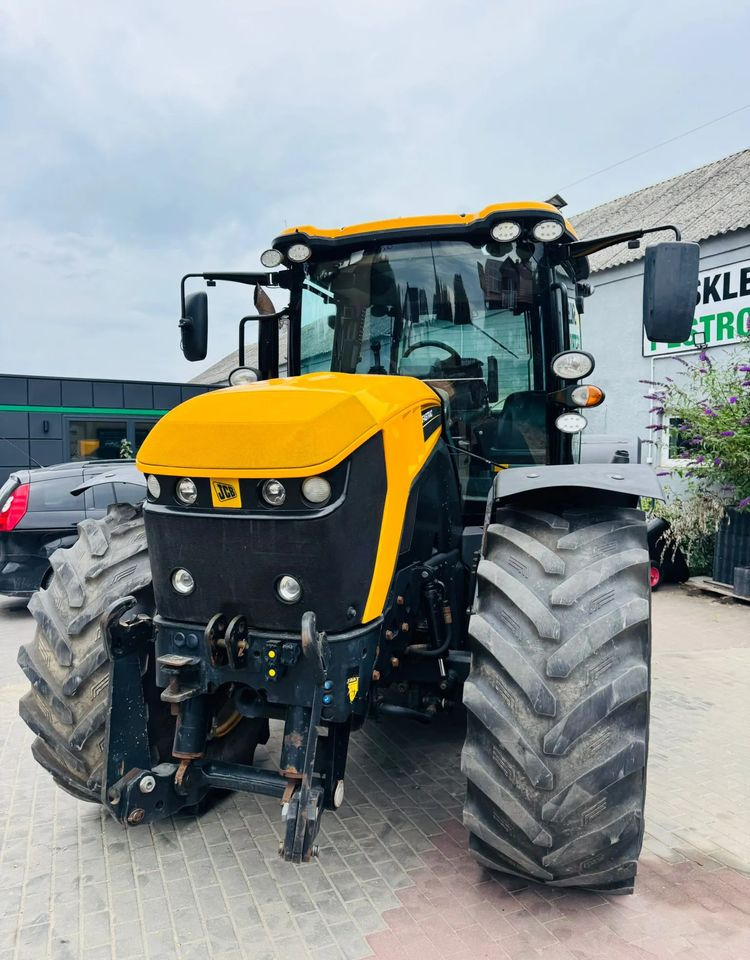 JCB 4220 - جرار: صورة 2 JCB 4220 - جرار: صورة 2