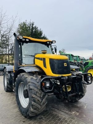 JCB FASTRAC 3200 - جرار: صورة 1 JCB FASTRAC 3200 - جرار: صورة 1