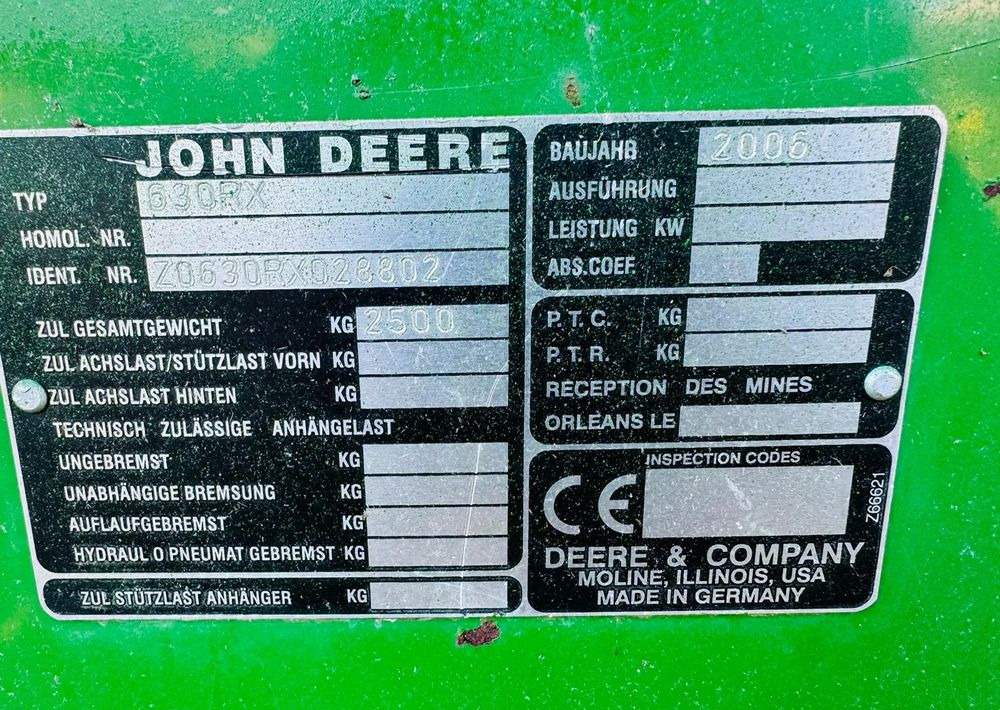 John Deere 630R - حصادة برأس ملحق: صورة 4 John Deere 630R - حصادة برأس ملحق: صورة 4