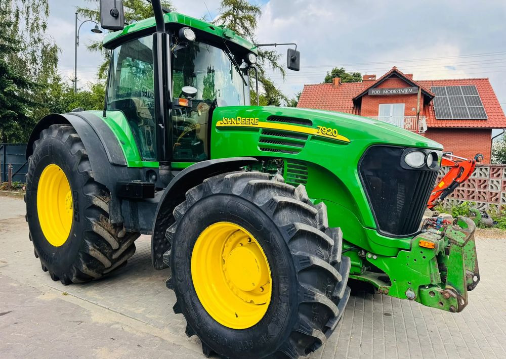 John Deere 7920 - جرار: صورة 2 John Deere 7920 - جرار: صورة 2