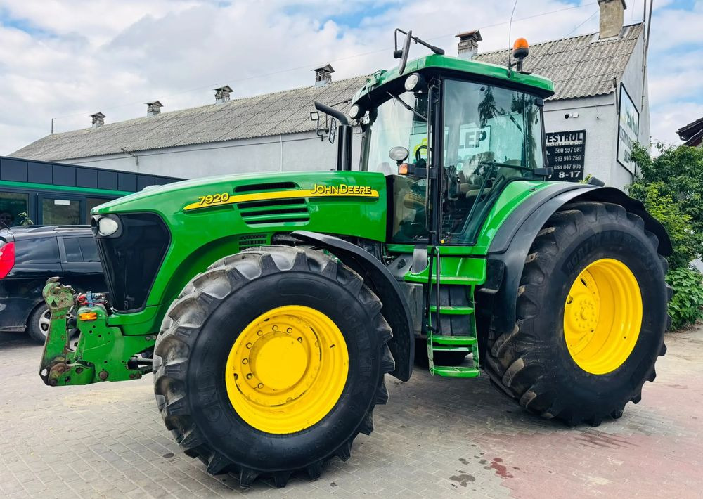 جرار John Deere 7920: صورة 9