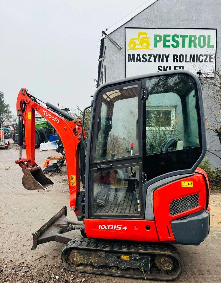 Kubota KX015-4 - حفارة مُصَّغرة: صورة 2 Kubota KX015-4 - حفارة مُصَّغرة: صورة 2