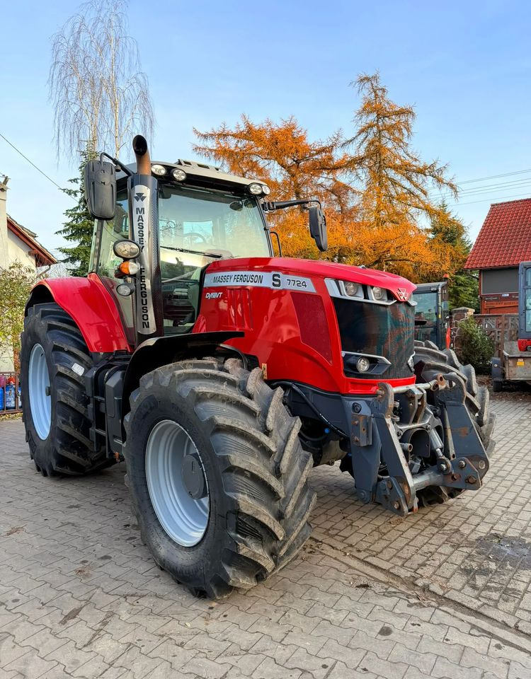Massey Ferguson 7724 S - جرار: صورة 1 Massey Ferguson 7724 S - جرار: صورة 1