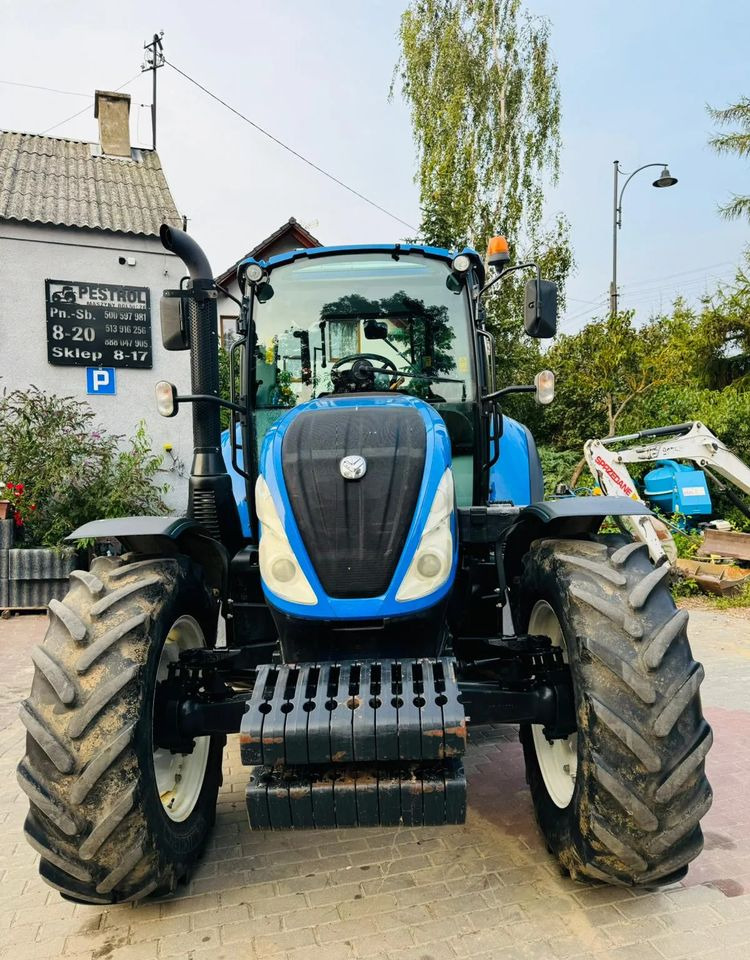 New Holland T5.110 - جرار: صورة 4 New Holland T5.110 - جرار: صورة 4