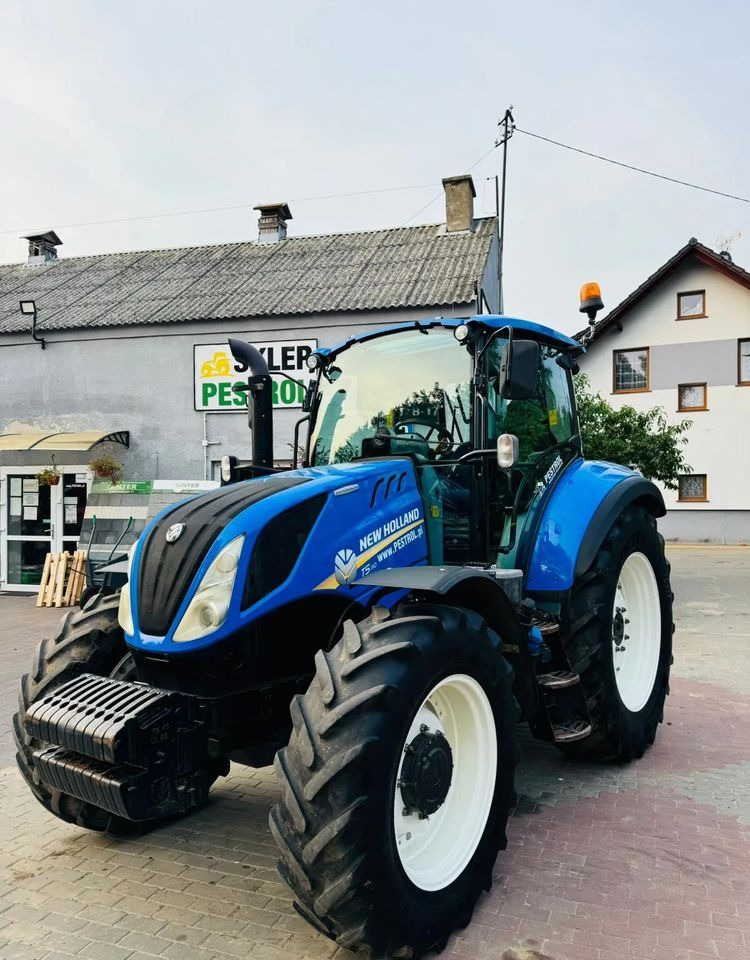 New Holland T5.110 - جرار: صورة 1 New Holland T5.110 - جرار: صورة 1