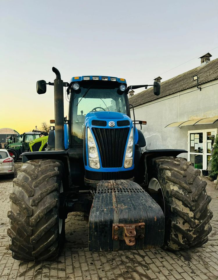 New Holland T8040 - جرار: صورة 5 New Holland T8040 - جرار: صورة 5