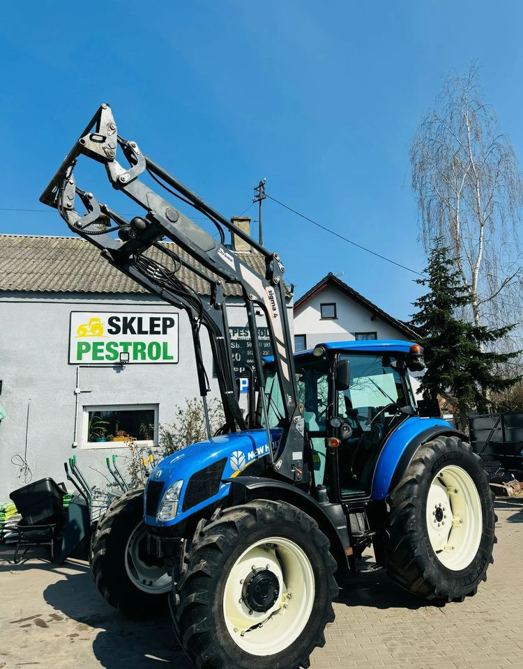 جرار New Holland TD5.105: صورة 1