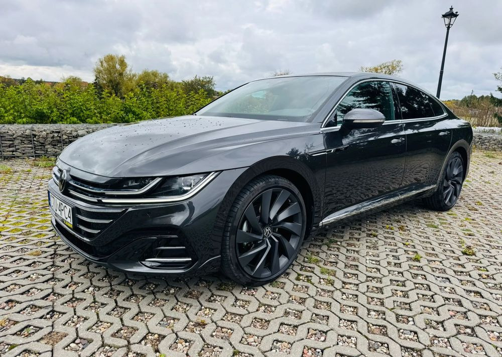 Volkswagen Arteon 2.0 TDI SCR DSG R-Line - كوبيه: صورة 1 Volkswagen Arteon 2.0 TDI SCR DSG R-Line - كوبيه: صورة 1