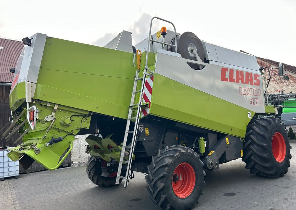 Claas Lexion 460 - حصادة موحَّدة: صورة 4 Claas Lexion 460 - حصادة موحَّدة: صورة 4