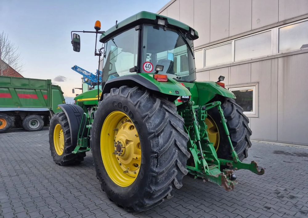 John Deere 8310 - جرار: صورة 5 John Deere 8310 - جرار: صورة 5