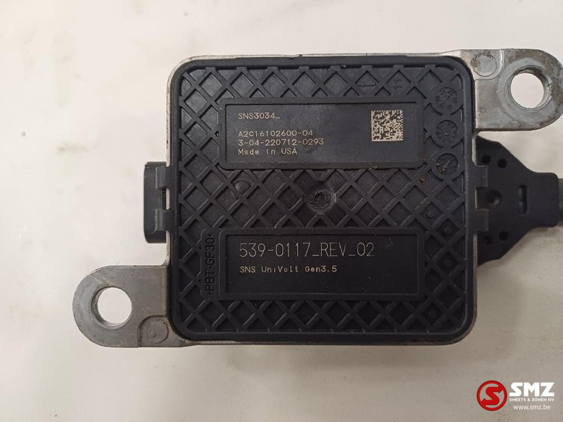 Caterpillar Nox sensor caterpillar - جهاز استشعار - معدات المناولة: صورة 4 Caterpillar Nox sensor caterpillar - جهاز استشعار - معدات المناولة: صورة 4