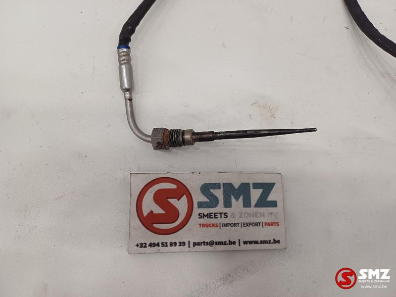 Caterpillar Sensor Temperaure Caterpillar - جهاز استشعار - معدات المناولة: صورة 2 Caterpillar Sensor Temperaure Caterpillar - جهاز استشعار - معدات المناولة: صورة 2