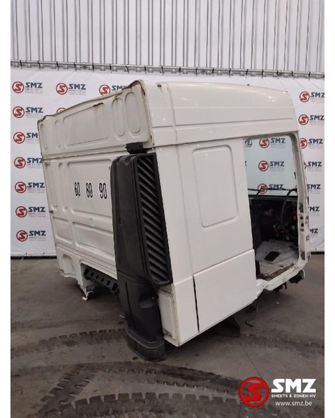 DAF Occ Cabine DAF XF106 space cab - الكابينة والداخلية - شاحنة: صورة 3 DAF Occ Cabine DAF XF106 space cab - الكابينة والداخلية - شاحنة: صورة 3