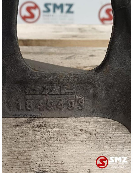 DAF Occ chassissteun rechts DAF - إطار/ شاسيه - شاحنة: صورة 5 DAF Occ chassissteun rechts DAF - إطار/ شاسيه - شاحنة: صورة 5