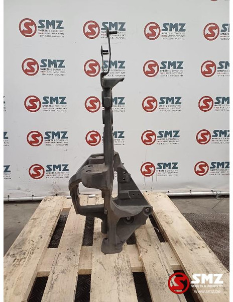 DAF Occ chassissteun rechts DAF - إطار/ شاسيه - شاحنة: صورة 4 DAF Occ chassissteun rechts DAF - إطار/ شاسيه - شاحنة: صورة 4