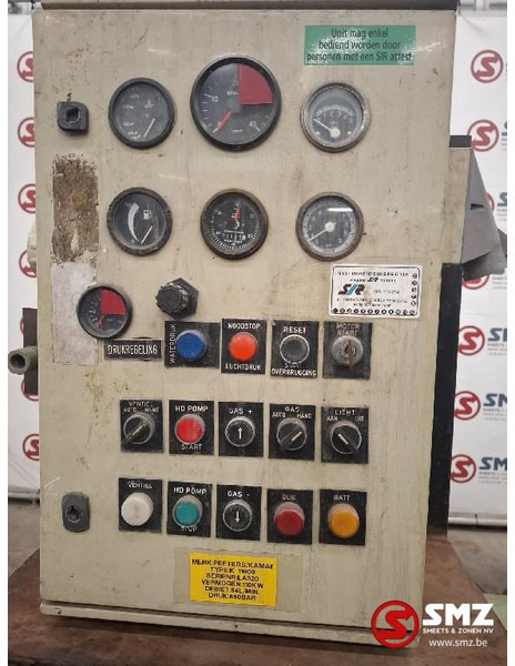 DAF Occ hogedrukwaterstraalinstallatie DAF 1160 - آلات البناء: صورة 5 DAF Occ hogedrukwaterstraalinstallatie DAF 1160 - آلات البناء: صورة 5