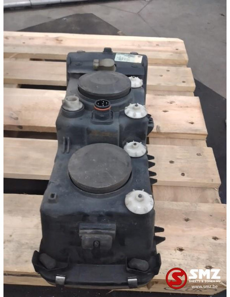 DAF Occ koplamp links DAF - مصابيح أضواء السيارة الأمامية - شاحنة: صورة 2 DAF Occ koplamp links DAF - مصابيح أضواء السيارة الأمامية - شاحنة: صورة 2