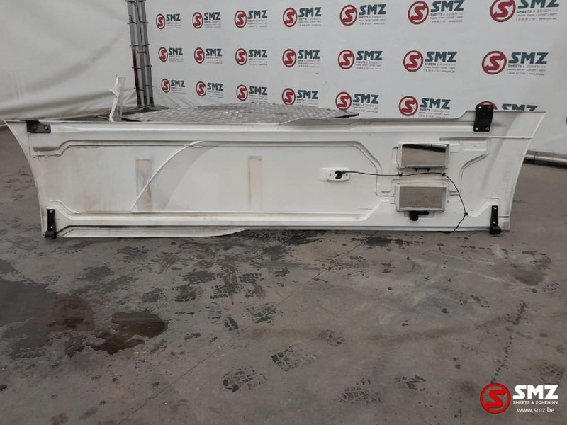 DAF Occ set side skirts L/R DAF - إطار/ شاسيه - شاحنة: صورة 5 DAF Occ set side skirts L/R DAF - إطار/ شاسيه - شاحنة: صورة 5