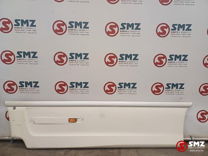 DAF Occ side skirt links DAF - إطار/ شاسيه - شاحنة: صورة 1 DAF Occ side skirt links DAF - إطار/ شاسيه - شاحنة: صورة 1