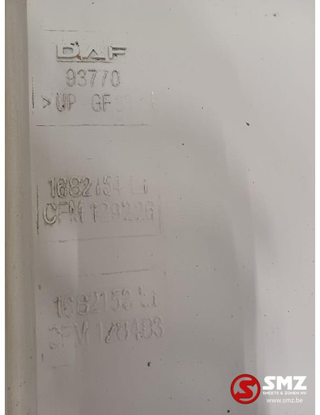 DAF Occ windgeleider links DAF - الكابينة والداخلية - شاحنة: صورة 5 DAF Occ windgeleider links DAF - الكابينة والداخلية - شاحنة: صورة 5