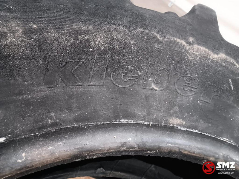 Diversen Occ tractorband Kleber 16.9R34 - إطارات - شاحنة: صورة 3 Diversen Occ tractorband Kleber 16.9R34 - إطارات - شاحنة: صورة 3