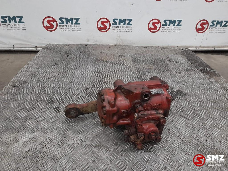 Iveco Occ Stuurhuis 130-13A Iveco - دودة دركسون - شاحنة: صورة 1 Iveco Occ Stuurhuis 130-13A Iveco - دودة دركسون - شاحنة: صورة 1