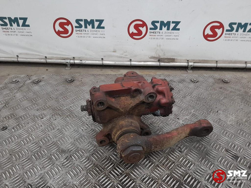 Iveco Occ Stuurhuis 130-13A Iveco - دودة دركسون - شاحنة: صورة 2 Iveco Occ Stuurhuis 130-13A Iveco - دودة دركسون - شاحنة: صورة 2