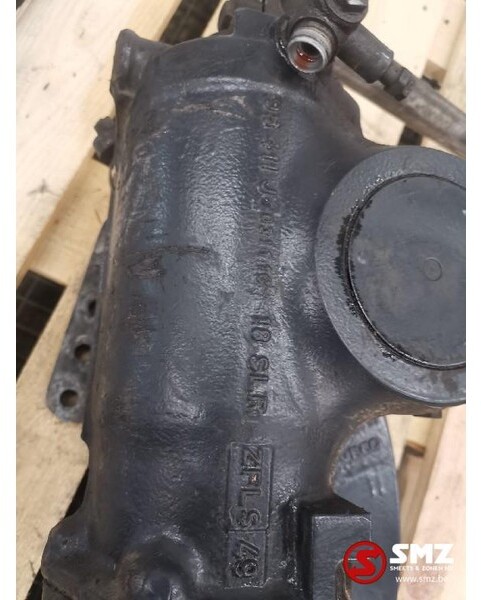 Iveco Occ Stuurhuis Iveco Stralis - دودة دركسون - شاحنة: صورة 3 Iveco Occ Stuurhuis Iveco Stralis - دودة دركسون - شاحنة: صورة 3