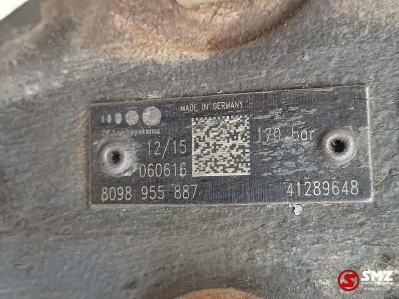 Iveco Occ Stuurhuis Iveco - دودة دركسون - شاحنة: صورة 5 Iveco Occ Stuurhuis Iveco - دودة دركسون - شاحنة: صورة 5