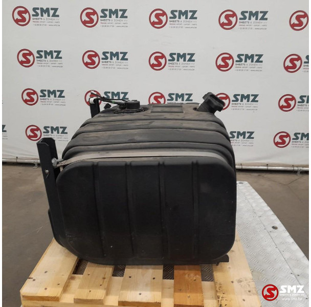 Iveco Occ brandstoftank 200L + brandstofniveausensor + s - خزان الوقود - شاحنة: صورة 4 Iveco Occ brandstoftank 200L + brandstofniveausensor + s - خزان الوقود - شاحنة: صورة 4