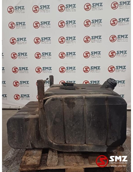 Iveco Occ brandstoftank Iveco - خزان الوقود - شاحنة: صورة 4 Iveco Occ brandstoftank Iveco - خزان الوقود - شاحنة: صورة 4