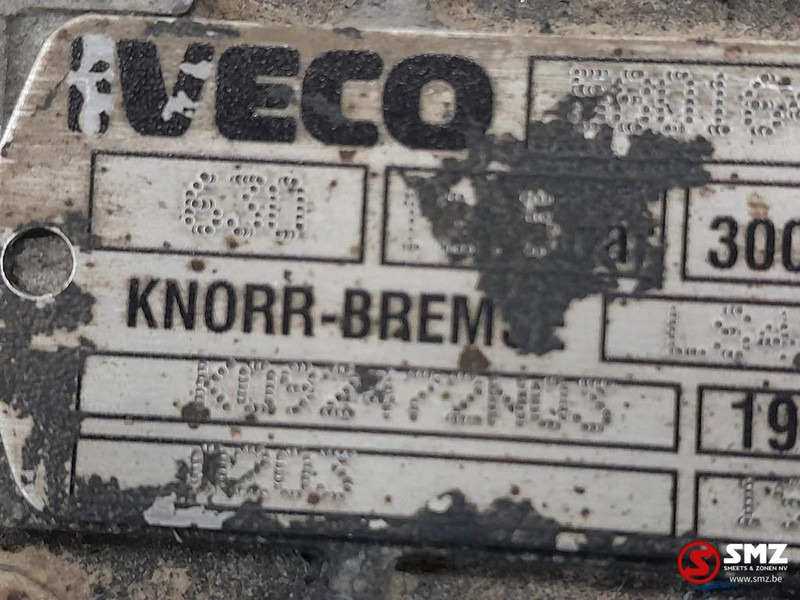 Iveco Occ luchtcompressor Iveco - المحرك و قطع الغيار - شاحنة: صورة 5 Iveco Occ luchtcompressor Iveco - المحرك و قطع الغيار - شاحنة: صورة 5