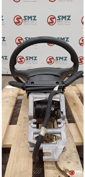 Iveco Occ stuurwiel + stuurkolom + stuurkolomschakelaars - مقود - شاحنة: صورة 2 Iveco Occ stuurwiel + stuurkolom + stuurkolomschakelaars - مقود - شاحنة: صورة 2
